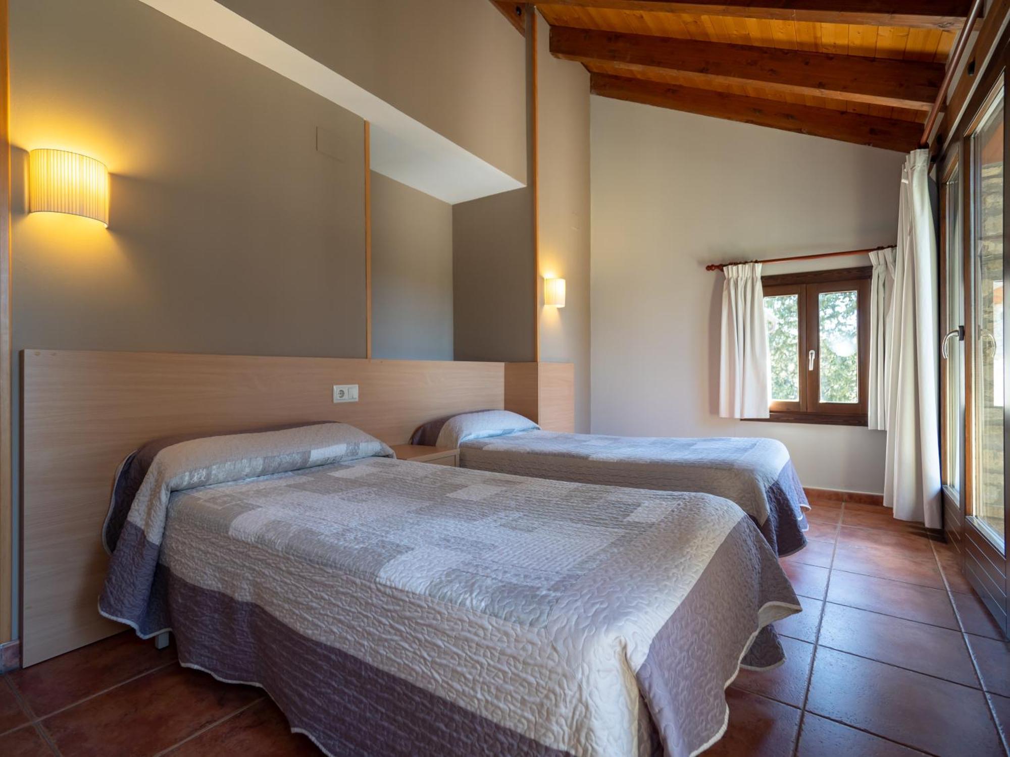 Casa Cambra Guest House Ainsa Exterior photo